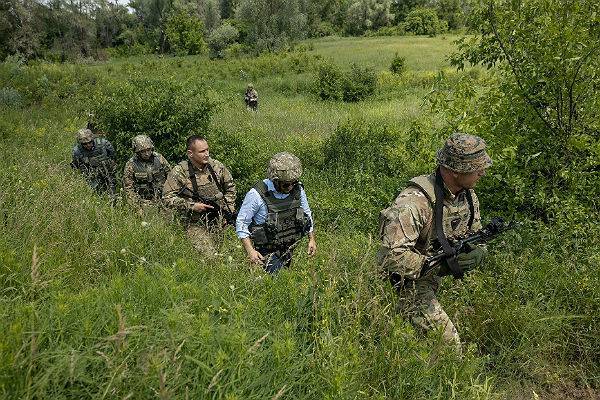 Глава МИД Украины раскрыл «формулу Зеленского» по войне в Донбассе