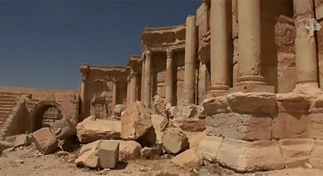 Российские специалисты помогают восстановить древнюю Пальмиру в Сирии