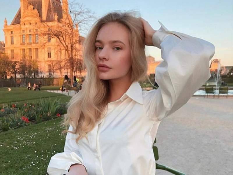 Дочь Пескова забанили в Instagram за пост про попытку госпереворота и приговор Устинову