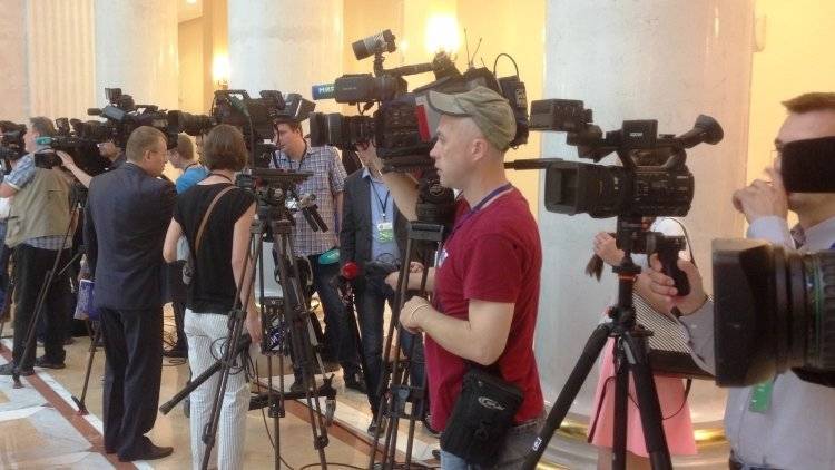 Правительство РФ обязало СМИ выплачивать компенсации пострадавшим корреспондентам