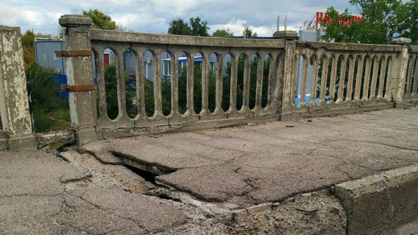 «Есть серьезные зацепки»: В МВД ЛНР надеются задержать исполнителей взрыва моста в Луганске