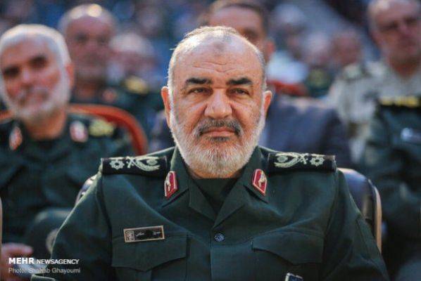 Командующий КСИР: Иран не боится «больших и маленьких врагов»
