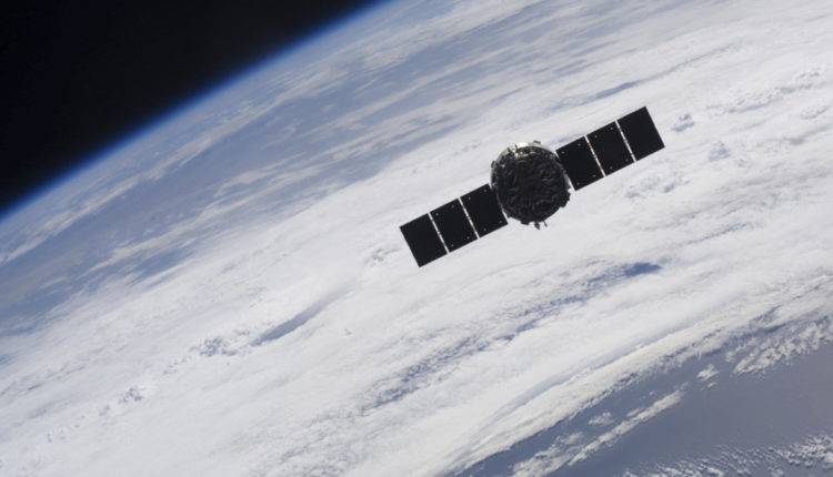Китай успешно вывел на орбиту два космических спутника