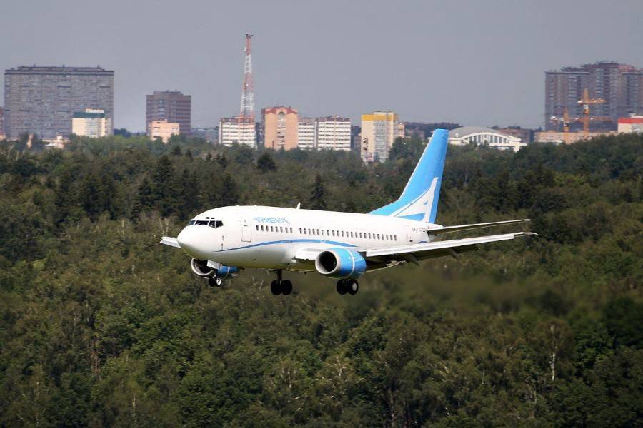 Самолет рейса Ереван – Москва совершил вынужденную посадку в Тбилиси