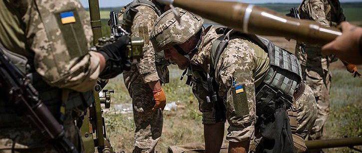 В Донбассе украинских военных задержали за попытку продажи боеприпасов