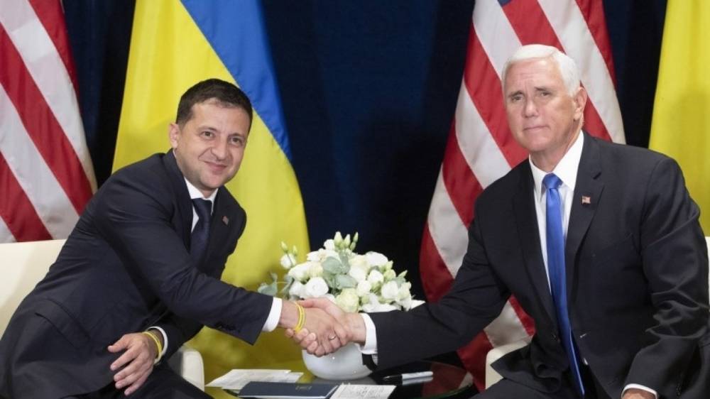 Пенс и Зеленский обсудили энергетическую независимость Украины