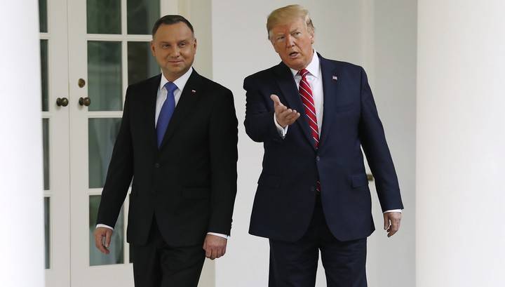 Трамп высказался по визиту в Польшу и переговорам с Китаем