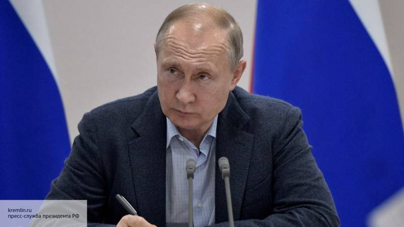 Путин прилетел в Иркутскую область, где оценит работы по ликвидации последствий паводка