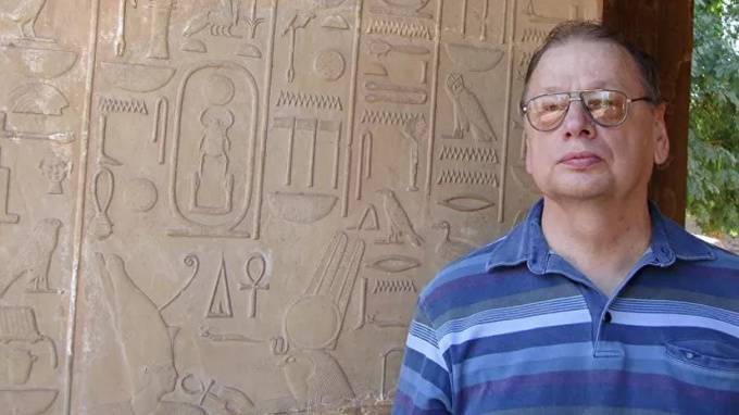 В 68 лет скончался посол России в Египте