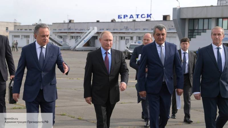 Путин потребовал от иркутских чиновников посетить каждое пострадавшее село