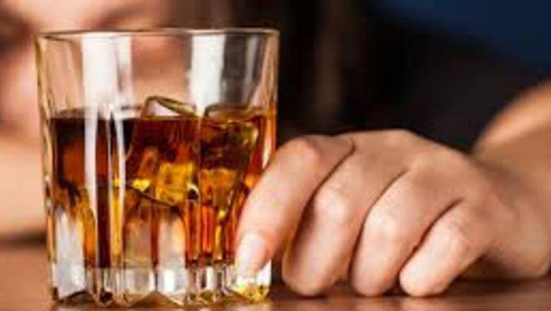 Ученые выяснили, с чем связано употребление алкоголя