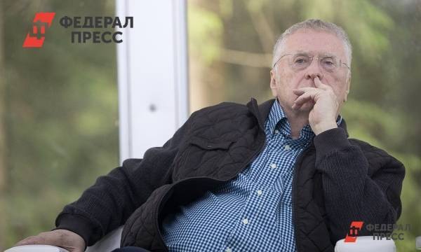 Жириновский предложил продлить учебный год до июля