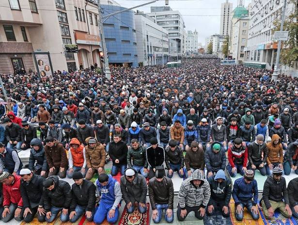 «Три-четыре миллиона жителей Москвы исповедуют ислам» - председатель Совета муфтиев России