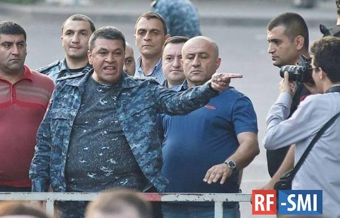 На экс-главу Полиции Армении В. Гаспаряна возбудили уголовное дело