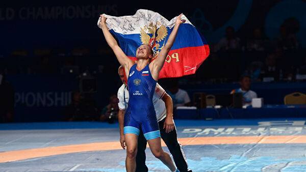 Тражукова завоевала золото в борьбе на чемпионате мира