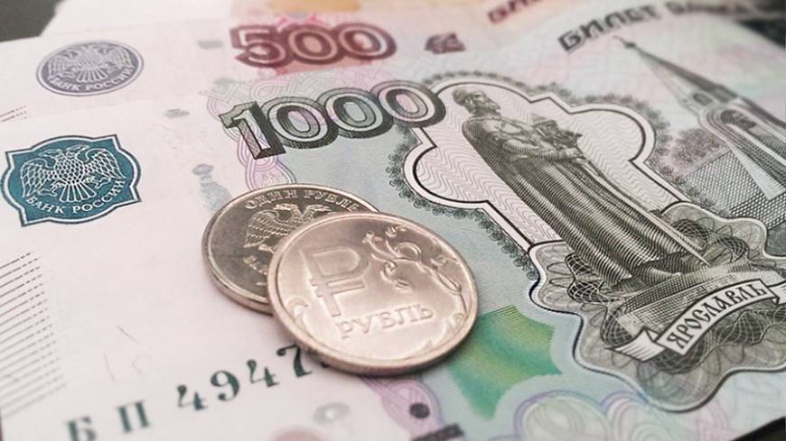Медведев заявил об увеличении МРОТ до 12,3 тыс. рублей