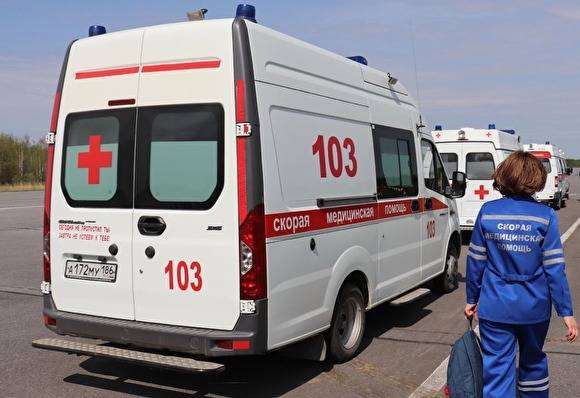 СМИ: 11 человек пострадали в результате ДТП в Москве, где автобус съехал в кювет
