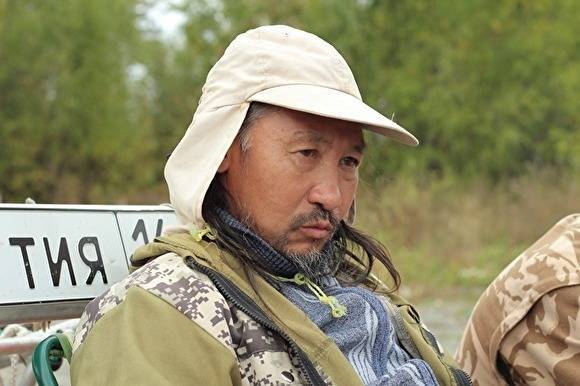 Якутского шамана, который шел «изгонять Путина», доставили в психбольницу