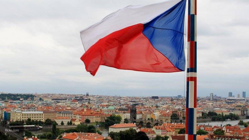 МИД Чехии ответил на протест Украины из-за поездки делегации в Крым