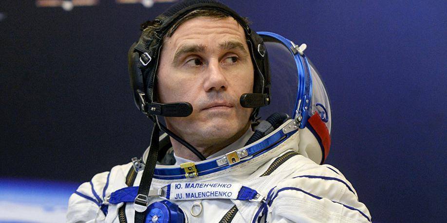 "Роскосмос" не утвердил космонавта в должности из-за жены-американки