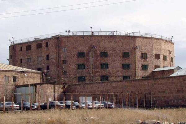СМИ: Сентябрьский бунт в армянской тюрьме охватил более ста заключённых