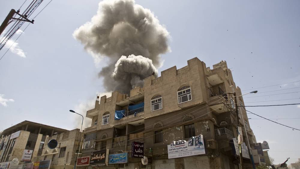 Саудовская Аравия возглавила военную операцию против Йемена поле атаки дронов на НПЗ