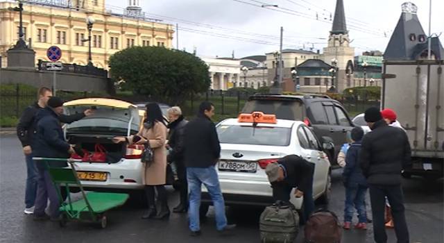 В России захотели ограничить число такси у агрегаторов