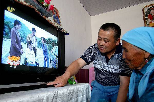 Более 600 тысяч бедных китайских семей получат в дар телевизоры