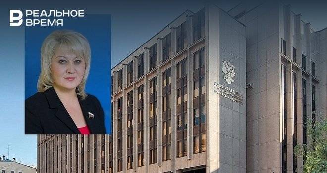 Хабиров продлил полномочия сенатора от Башкирии Лилии Гумеровой