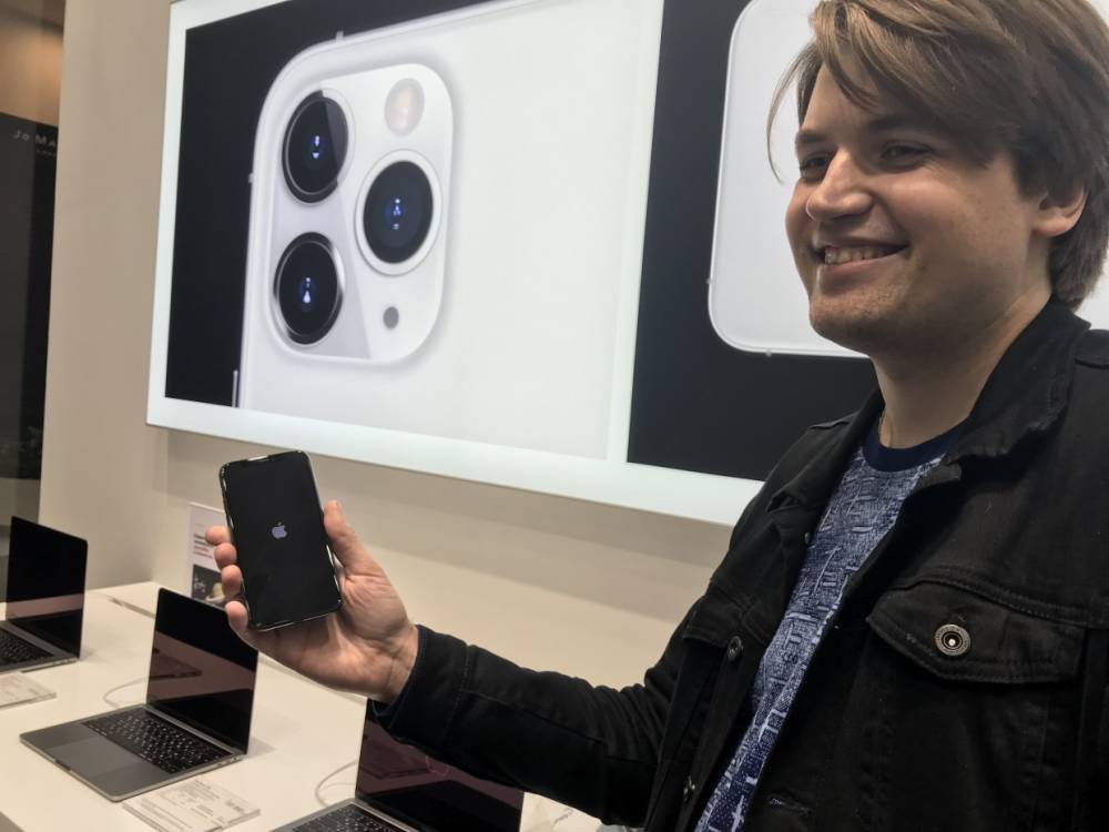 Первые iPhone 11 нашли в Петербурге своих покупателей