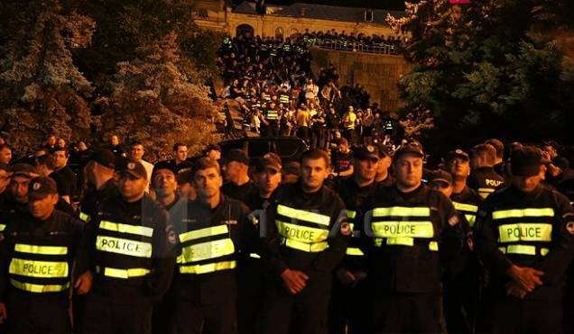 Оппозиция Грузии вновь начала антироссийский митинг в Тбилиси