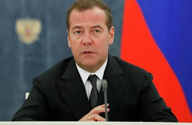 Медведев призвал чиновников мечтать при решениях о развитии городов