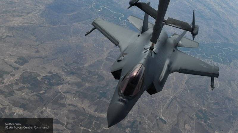 СМИ узнали о подготовке американских F-35 к столкновению с российскими C-400