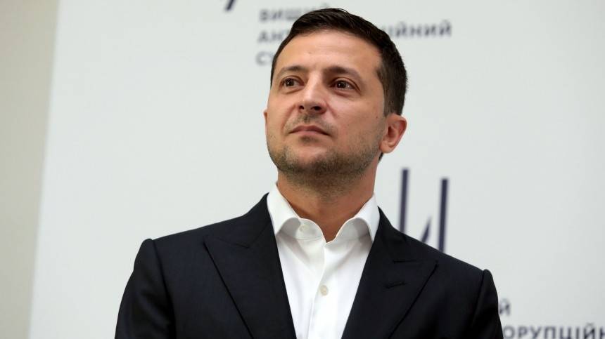 Украинская оппозиция требует снять неприкосновенность с Зеленского