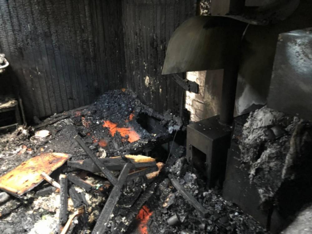 Ночной пожар в Северодинске унес жизнь двоих мужчин