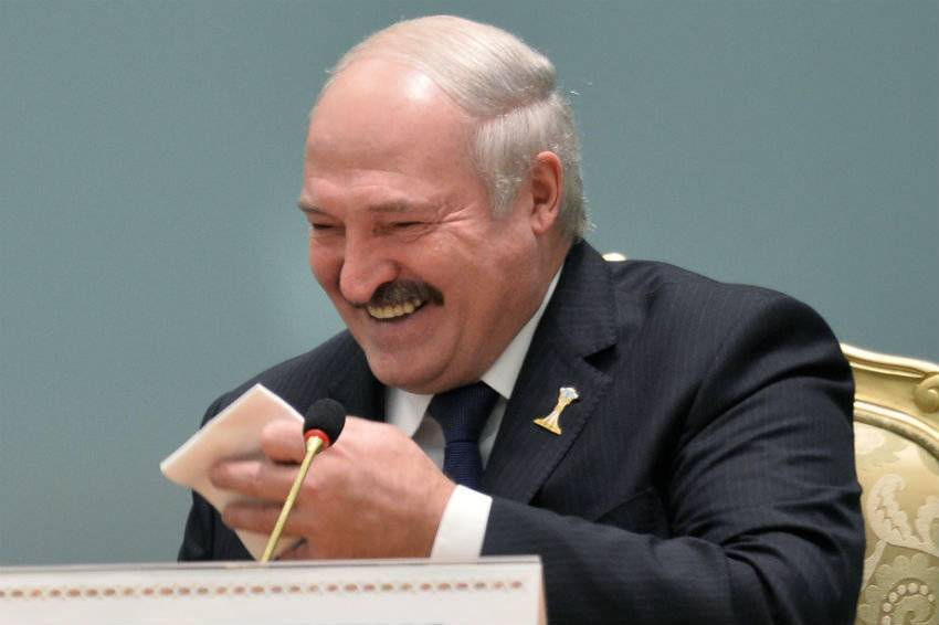 Белорусский змагар: Лукашенко перехитрил сам себя, готовимся к обороне от русских