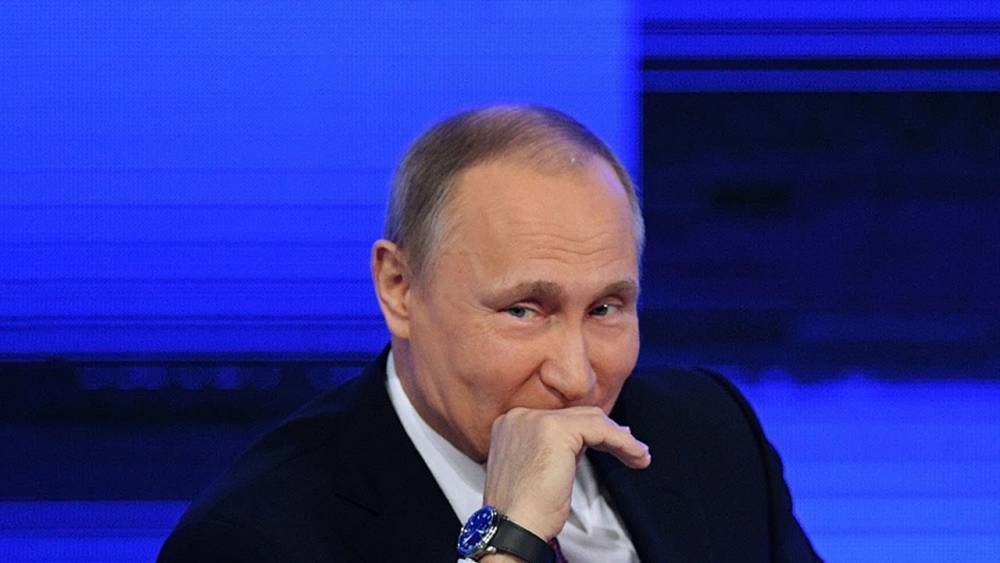 «Дима, отдай!» Путин высмеял бюрократию