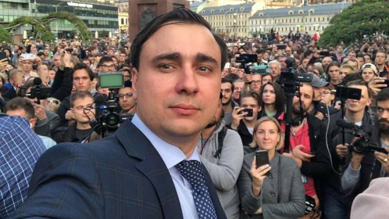 Суд назначил Жданову 8 суток ареста за организацию массовых беспорядков