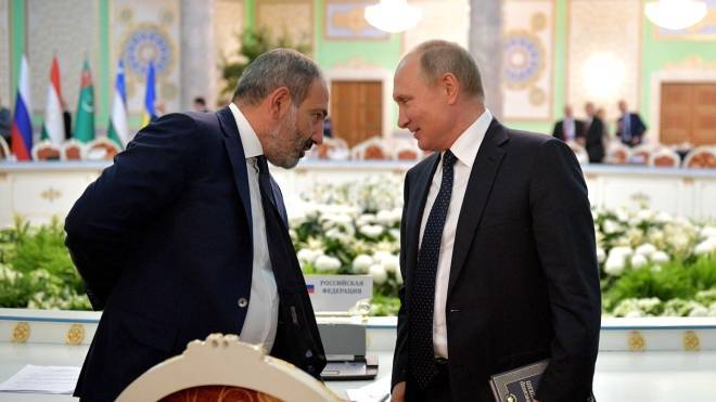 Владимир Путин поздравил руководство Армении с Днем независимости