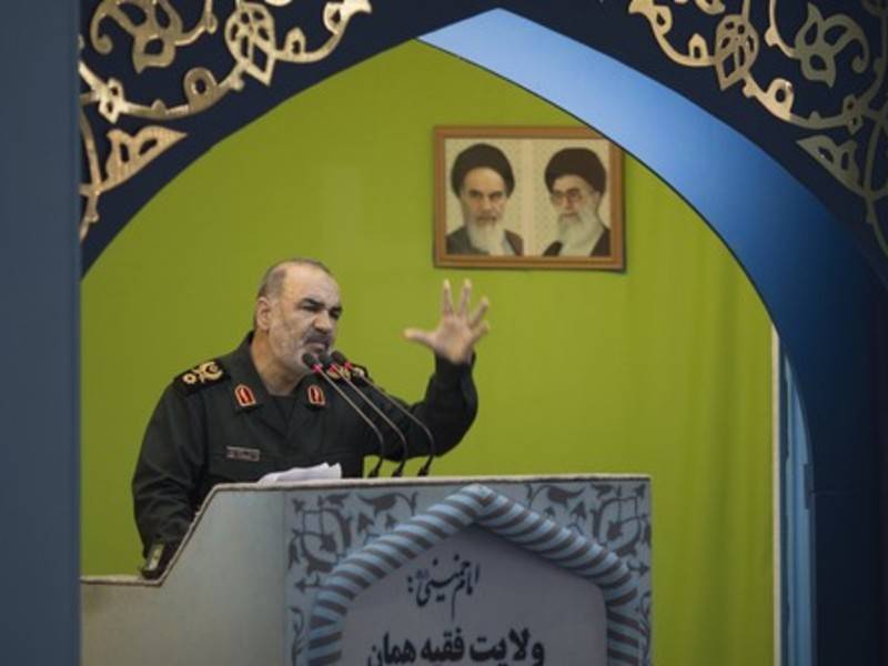 Тегеран пригрозил превратить вторжение США в «поле битвы»