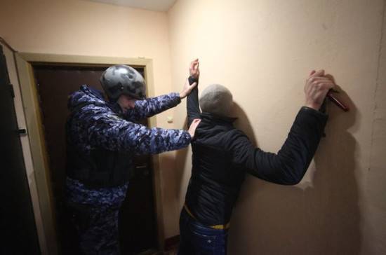 Трех сторонников ИГ задержали в Нижневартовске