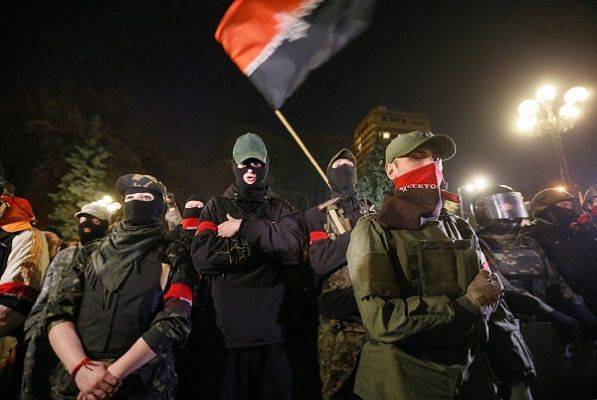 Экстремистов на Украине придется останавливать — Шойгу