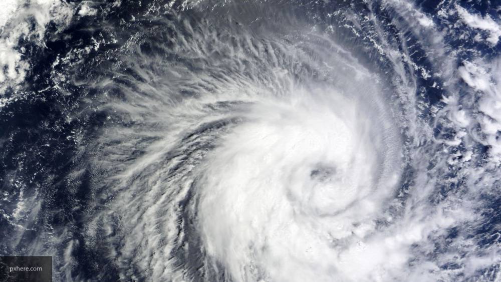 В Приморье ожидаются сильные волны и порывистый ветер из-за тайфуна «Тапа»