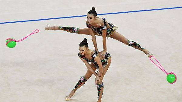 Российские гимнастки взяли бронзу ЧМ в упражнениях с пятью мячами