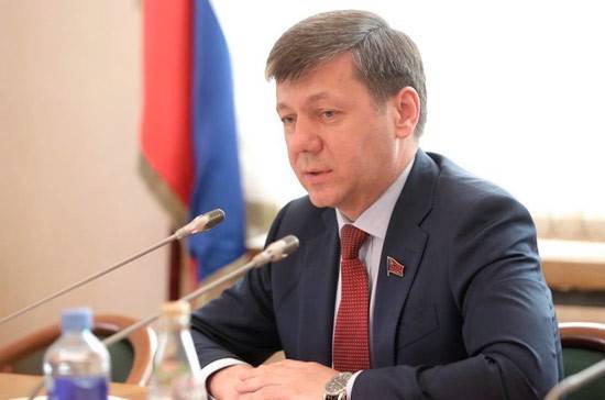 Парламентское решение в вопросе ратификации обязательно, заявил Новиков