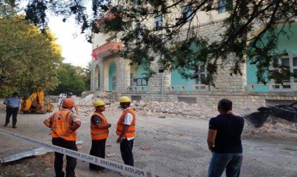 Число пострадавших из-за двух землетрясений в Албании выросло до 52
