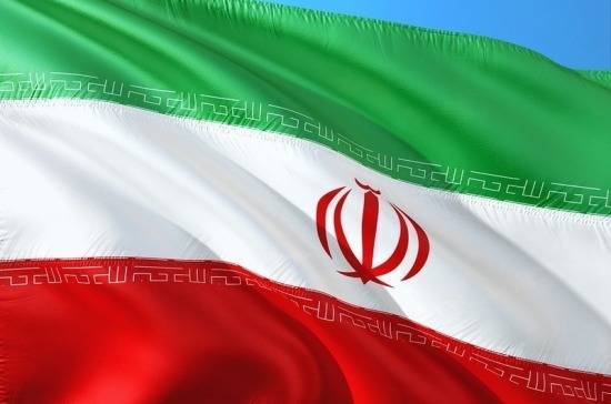 В Тегеране заявили, что к военно-морским учениям России и Ирана присоединится КНР
