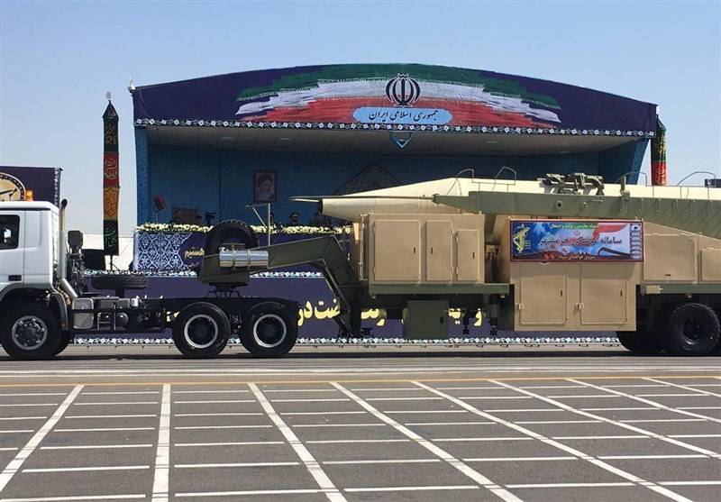Иран показал ракету "Хорремшехр" с новой боеголовкой
