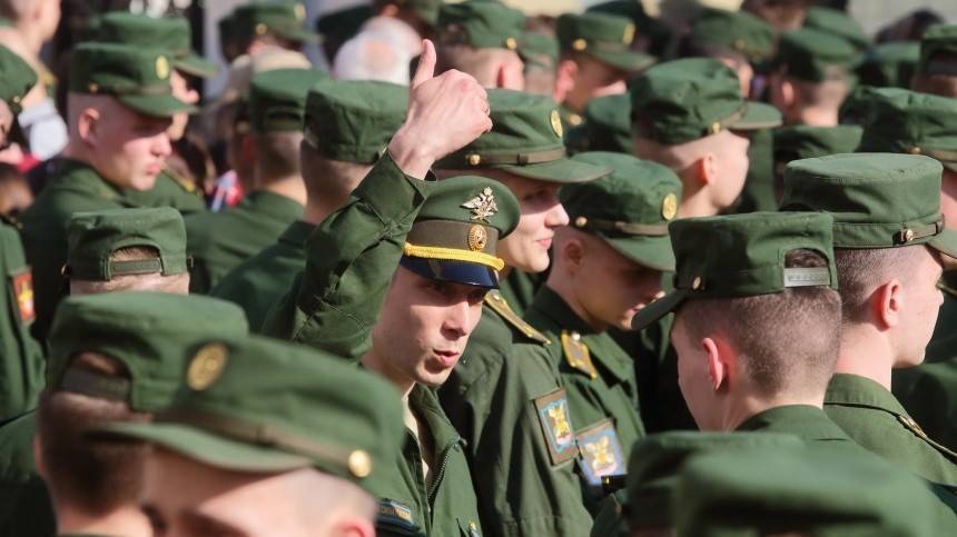 Российская армия может стать профессиональной