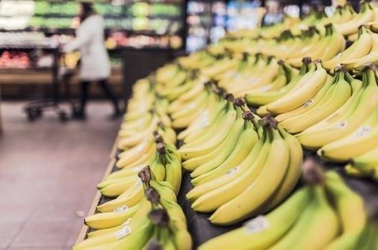 Эксперты рассказали, почему в России подорожали бананы